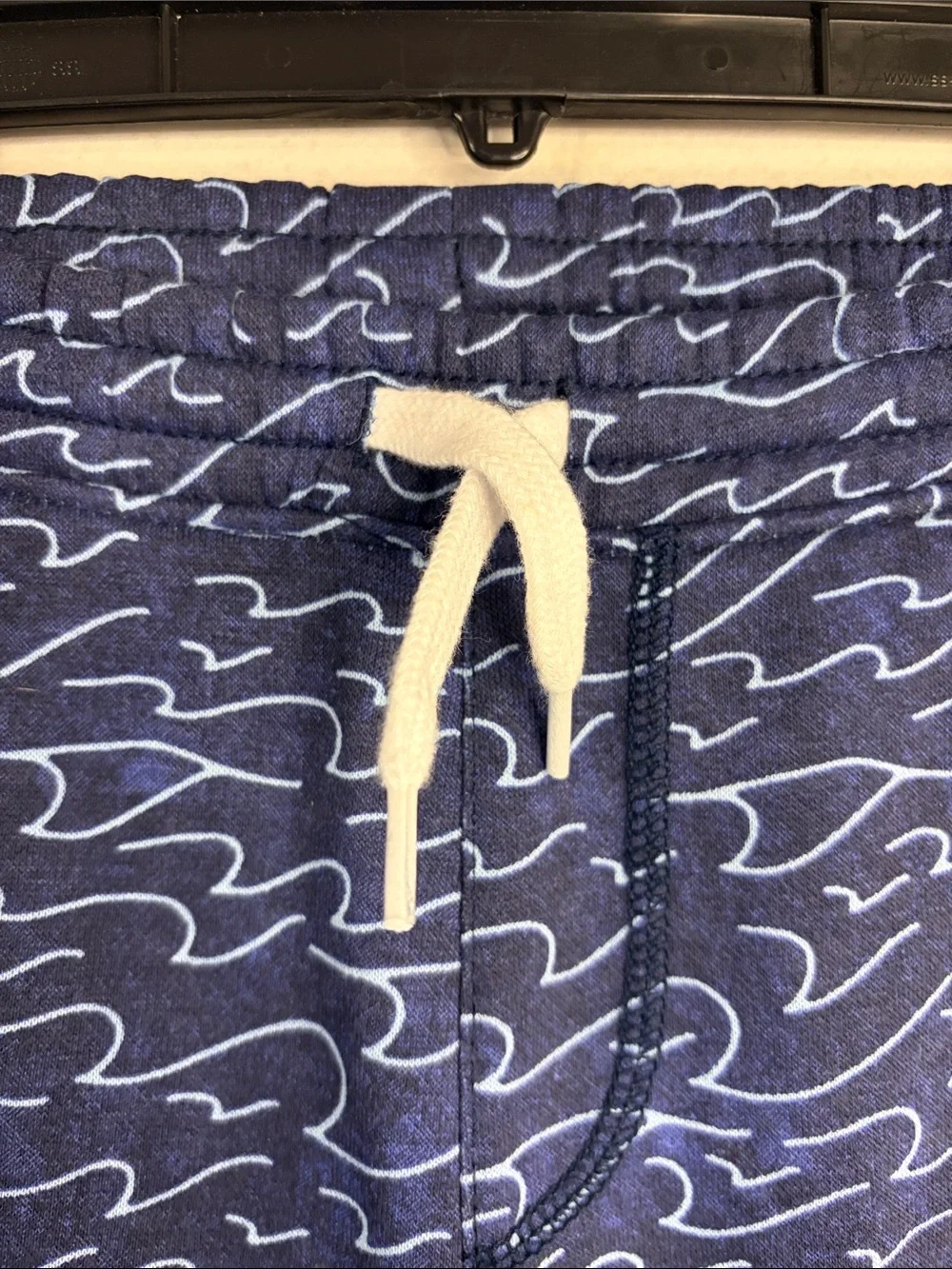 Old Navy Navy & Light Blue Wave-Print Shorts Size Large 10/12 NWOT #48